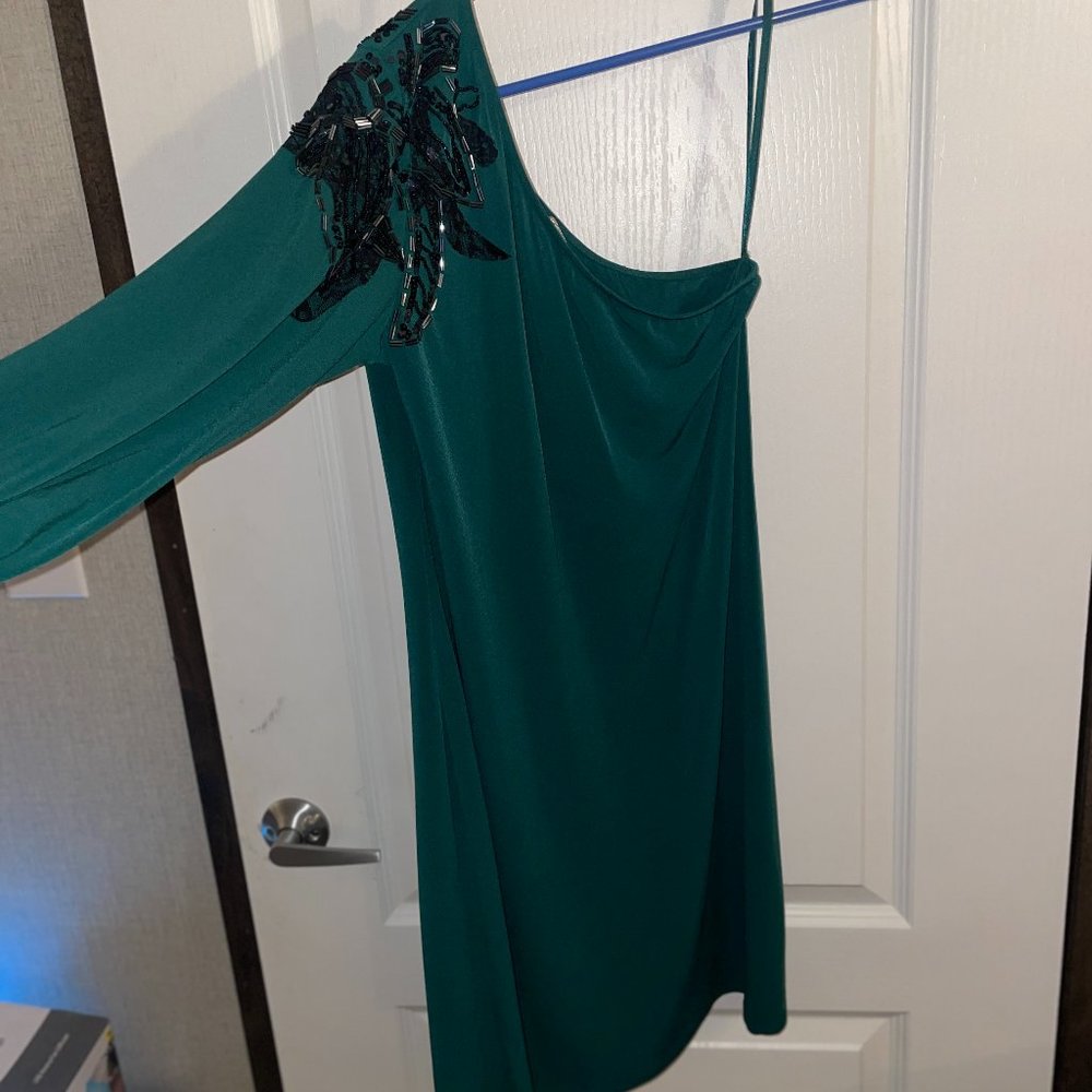 Gorgeous Green Dress!